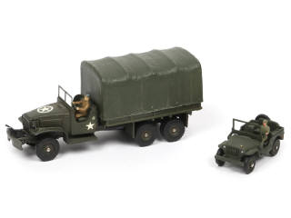 Lot 456 - DINKY TOYS (FRANCE) (2)