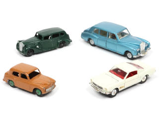 Lot 392 - DINKY TOYS (GB) (4)