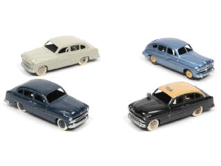 Lot 449 - DINKY TOYS (FRANCE) (4)
