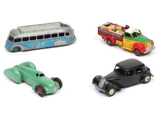 Lot 461 - DINKY TOYS (FRANCE) (4)