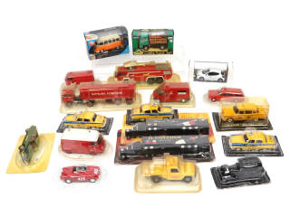 Lot 245 - DIVERS (19)