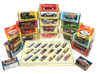 Lot 264 - DIVERS (45)