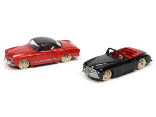 Lot 495 - DINKY TOYS (FRANCE) (2)