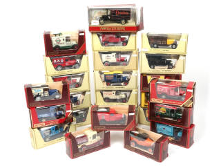 Lot 310 - MATCHBOX - MODELS OF YESTERYEAR (GB) (25)