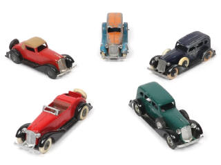 Lot 159 - TOOTSIETOY (USA) (5)