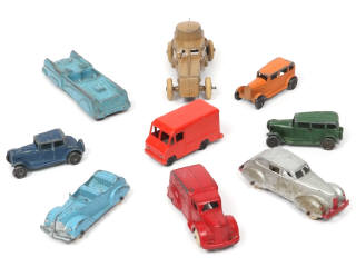 Lot 165 - TOOTSIETOY (USA) (9)