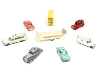 Lot 462 - DINKY TOYS (GB) (8)