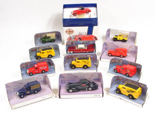 Lot 554 - DINKY MATCHBOX (12)