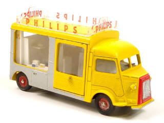 Lot 792 - DINKY TOYS FRANCE (1)