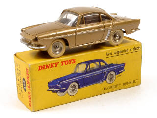 Lot 623 - DINKY TOYS FRANCE (1)