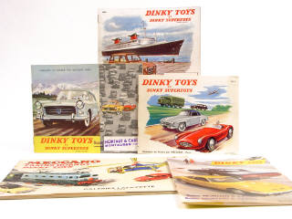 Lot 580 - DINKY TOYS FRANCE & MECCANO (5)