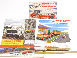 Lot 579 - DINKY TOYS FRANCE & MECCANO (5)