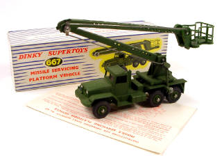 Lot 559 - DINKY TOYS GB (1)
