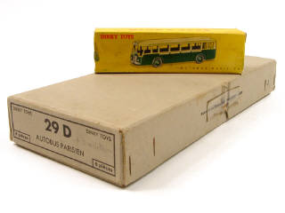 Lot 763 - DINKY TOYS (FRANCE) (2)