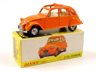 Lot 668 - DINKY TOYS FRANCE (1)