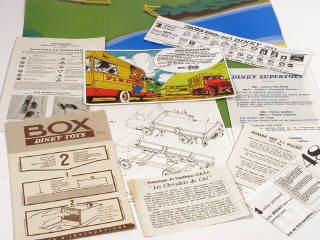 Lot 586 - DINKY TOYS FRANCE (1)