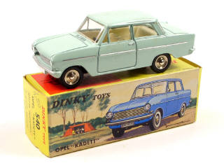 Lot 643 - DINKY TOYS FRANCE (1)