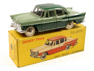 Lot 613 - DINKY TOYS (FRANCE) (1)