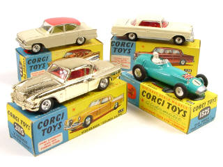 Lot 546 - CORGI TOYS (GB) (4)