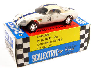 Lot 236 - SCALEXTRIC (1)