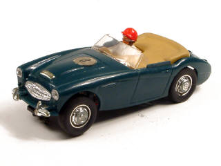 Lot 231 - SCALEXTRIC (1)