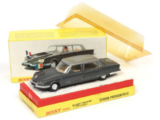 Lot 404 - DINKY TOYS (FRANCE) (1)