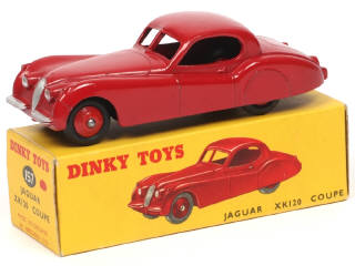 Lot 527 - DINKY TOYS (GB) (1)