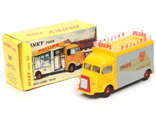 Lot 470 - DINKY TOYS (FRANCE) (1)
