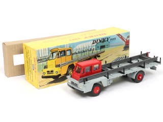 Lot 499 - DINKY TOYS (FRANCE) (1)