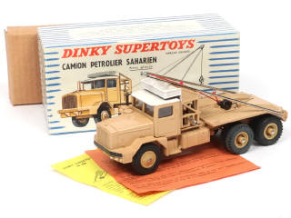 Lot 492 - DINKY TOYS (FRANCE) (1)