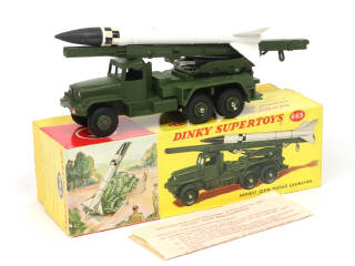 Lot 559 - DINKY TOYS (GB) (1)