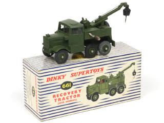 Lot 558 - DINKY TOYS (GB) (1)