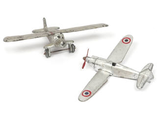 Lot 467 - DINKY TOYS (FRANCE) (2)
