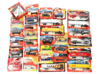 Lot 156 - MAJORETTE (FRANCE) (30)