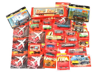 Lot 159 - MAJORETTE (FRANCE) (30)