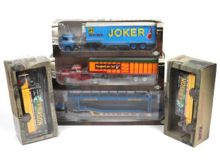 Lot 154 - DIVERS (5)