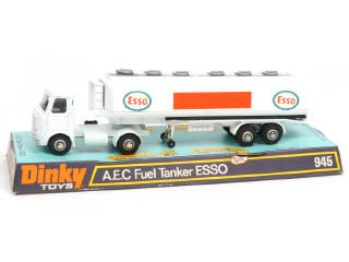 Lot 367 - DINKY TOYS (GB) (1)