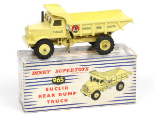 Lot 368 - DINKY TOYS (GB) (1)