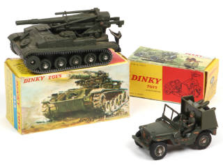 Lot 435 - DINKY TOYS (FRANCE) (2)
