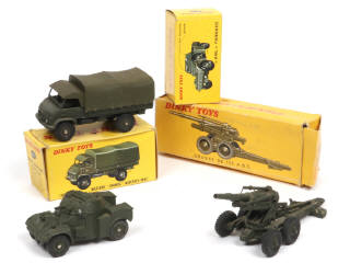 Lot 444 - DINKY TOYS (FRANCE) (3)