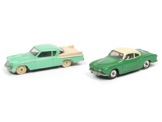 Lot 251 - DINKY TOYS (GB) (2)