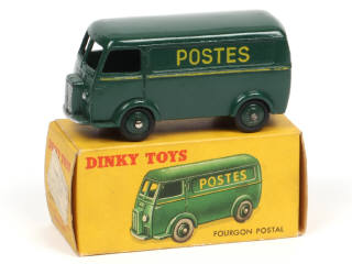 Lot 423 - DINKY TOYS (FRANCE) (1)