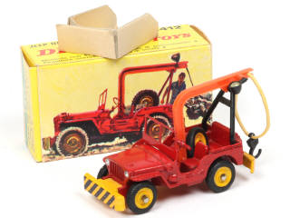 Lot 538 - DINKY TOYS (FRANCE) (1)