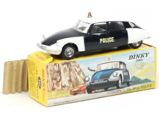 Lot 457 - DINKY TOYS (FRANCE) (1)