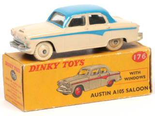 Lot 664 - DINKY TOYS (GB) (1)