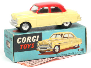 Lot 253 - CORGI TOYS (GB) (1)