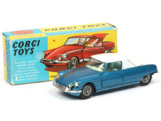 Lot 259 - CORGI TOYS (GB) (1)