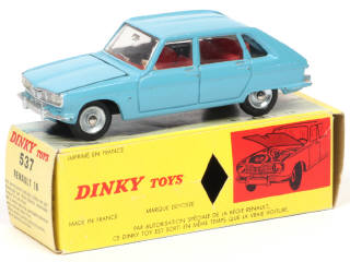 Lot 530 - DINKY TOYS (FRANCE) (1)