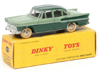 Lot 468 - DINKY TOYS (FRANCE) (1)