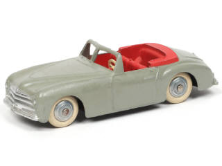 Lot 438 - DINKY TOYS (FRANCE) (1)